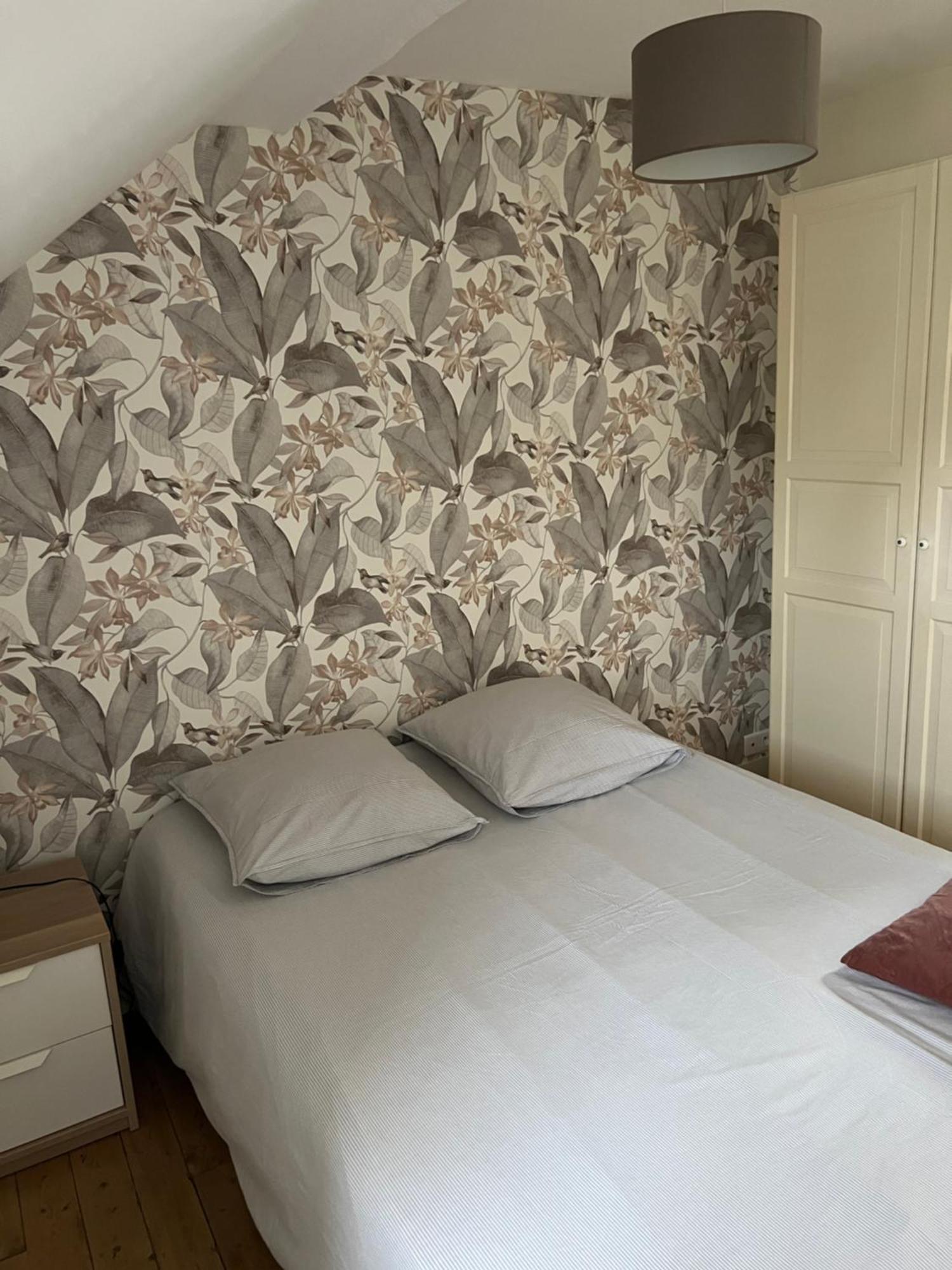 Appartement 3 Pieces Bord De Mer Place Du 6 Juin Arromanches-les-Bains Exterior photo